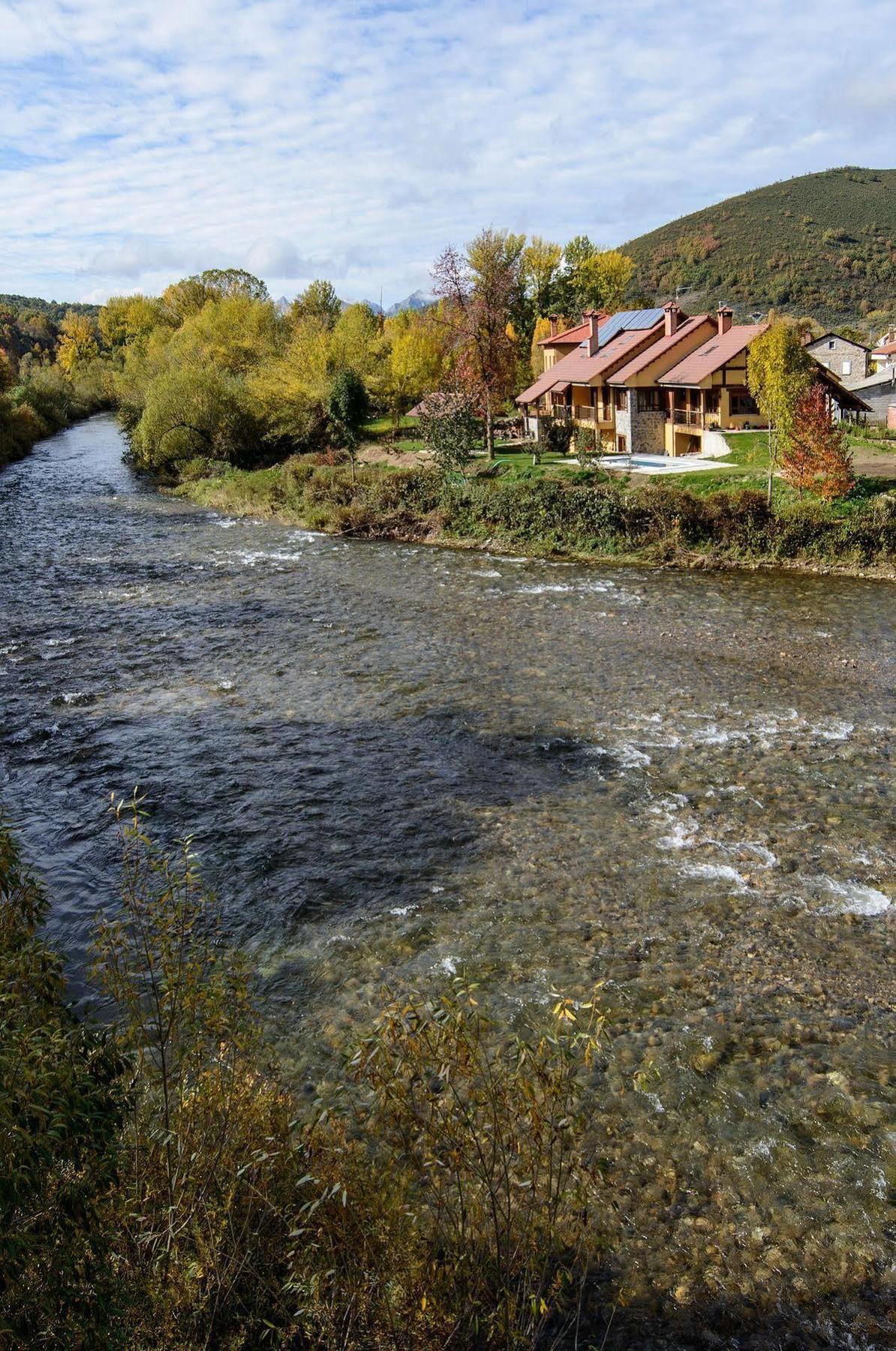 El Casar Del Puente ξενώνας Boca de Huérgano Εξωτερικό φωτογραφία